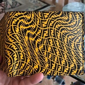 Not Available Unisex Yellow Fendi FF Vertigo Leather Wallet